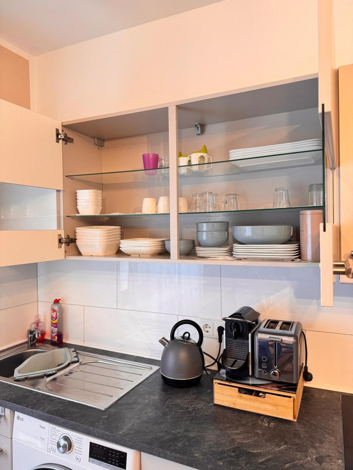 Zentrale Wohnung Direkt Am Hauptbahnhof - Bismarck Dusseldorf Luaran gambar